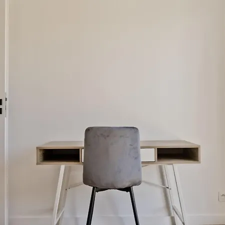 Apartamento In *